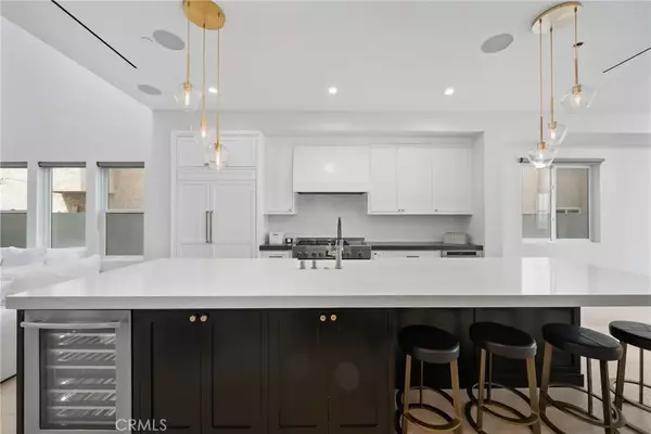 Huntington Beach, CA 92648,303 12th Street