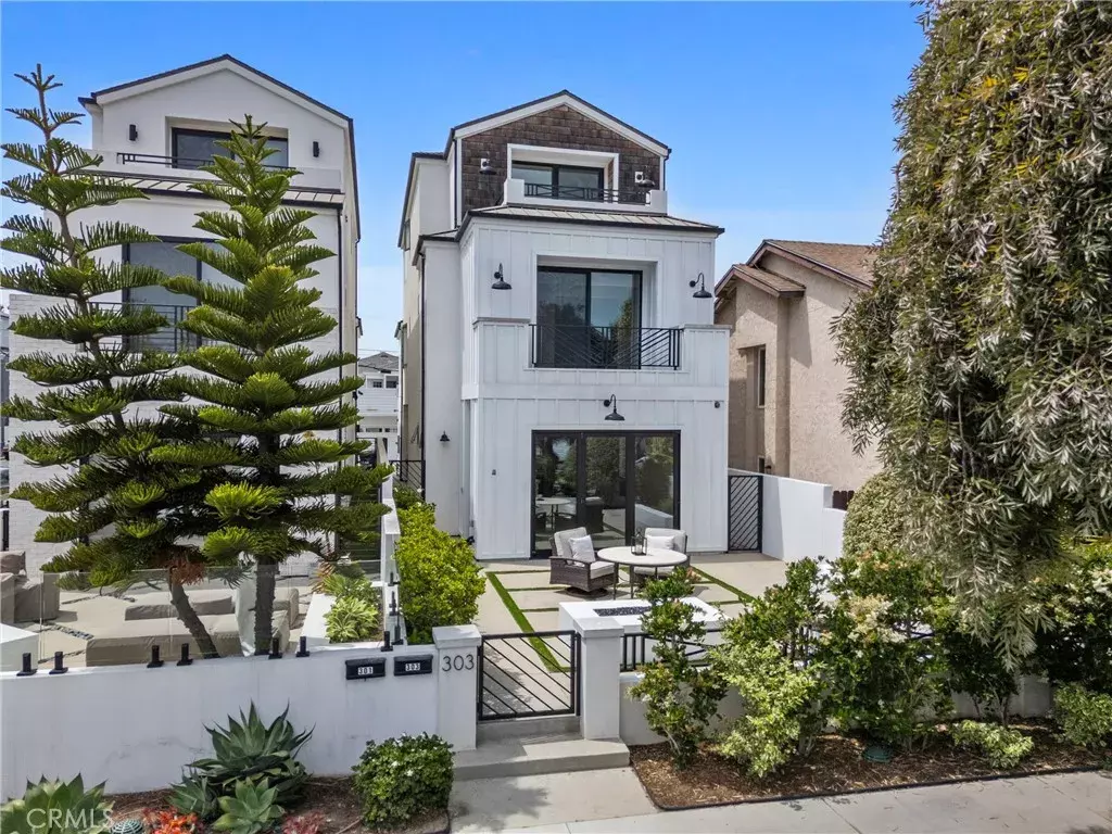 Huntington Beach, CA 92648,303 12th Street