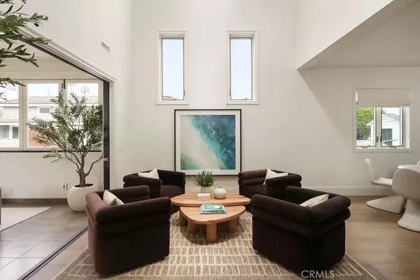 Corona Del Mar, CA 92625,412 Goldenrod Avenue