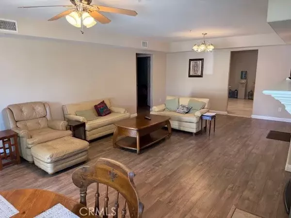 Fontana, CA 92336,6953 Sierra Avenue