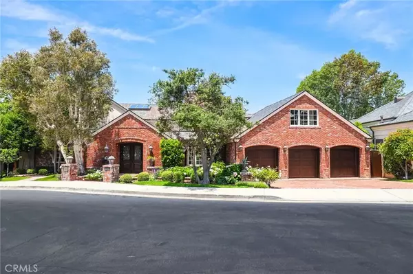 Newport Beach, CA 92660,20 Cherry Hills Lane