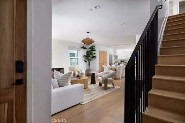 Seal Beach, CA 90740,1230 Crystal Cove Way