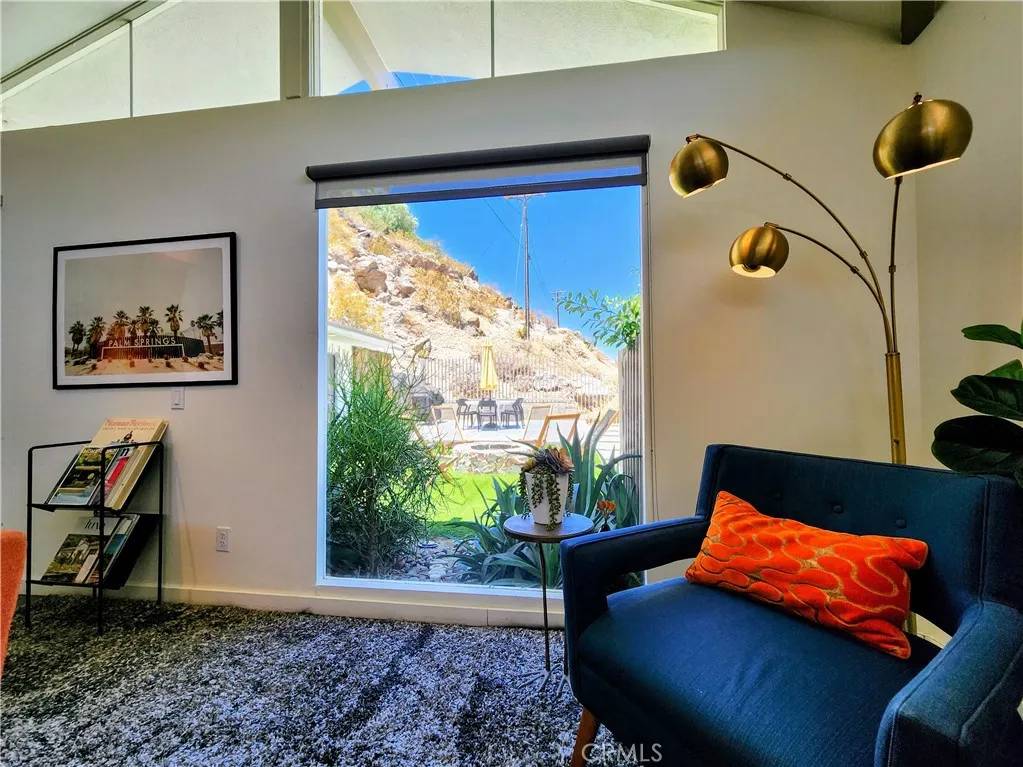 Palm Springs, CA 92264,2499 S Palm Canyon Drive