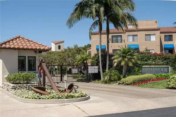Huntington Beach, CA 92649,3211 Anne Circle #CI102