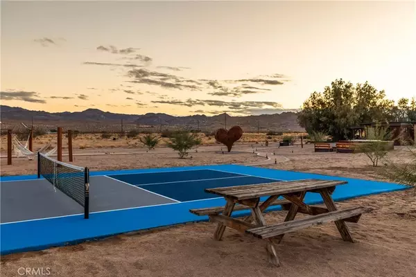 Joshua Tree, CA 92252,5725 Sunfair Road