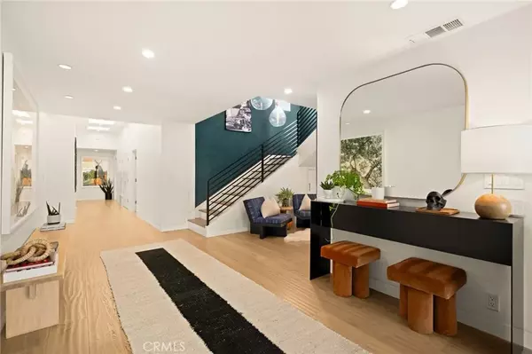 Newport Beach, CA 92660,2301 Santiago Drive