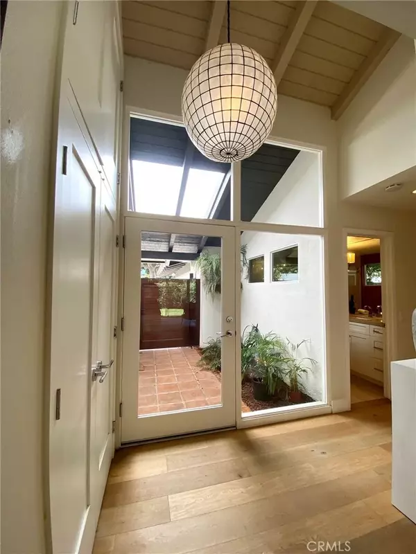 Newport Beach, CA 92660,1951 Vista Caudal