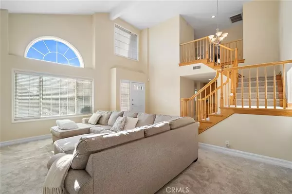 Orange, CA 92867,2811 N Roxbury Street