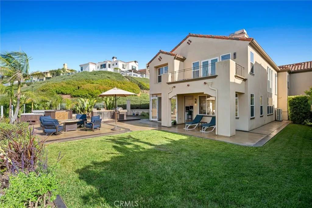 8 Pavona, Newport Coast, CA 92657