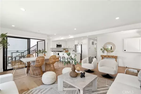 Laguna Beach, CA 92651,246 Fairview Street