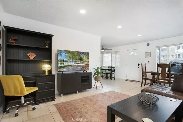 San Clemente, CA 92672,140 Avenida Algodon #A