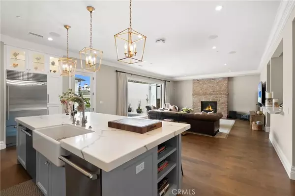 Newport Beach, CA 92663,430 Aliso Avenue