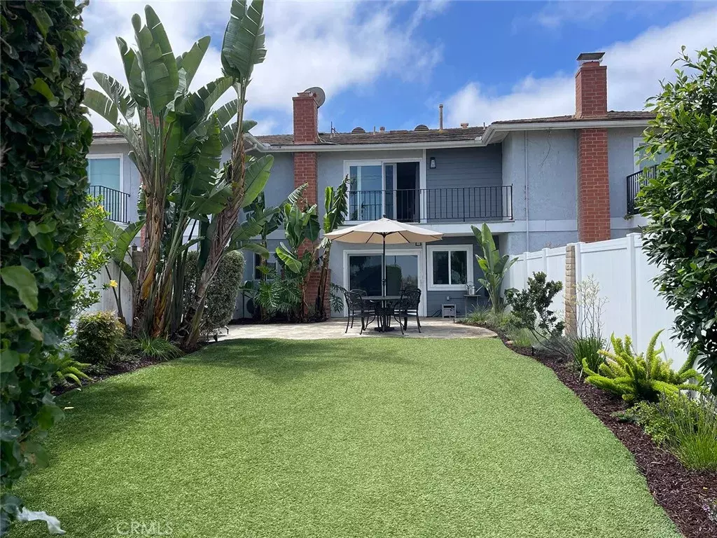 Costa Mesa, CA 92627,1008 Nancy Lane #1008