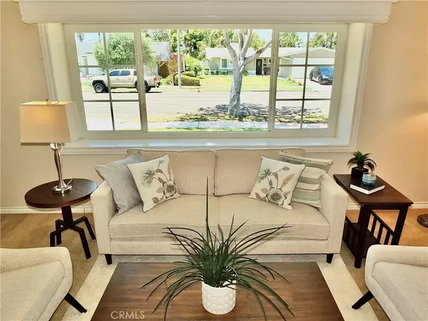 Costa Mesa, CA 92626,2524 Littleton Pl