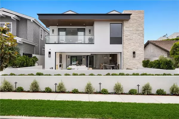 516 Larkspur Avenue, Corona Del Mar, CA 92625