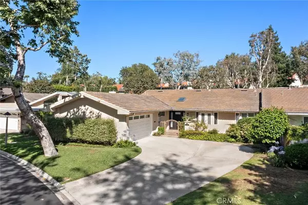 2719 Vista Umbrosa, Newport Beach, CA 92660