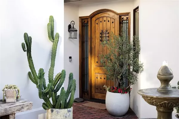 Corona Del Mar, CA 92625,420 De Sola Terrace