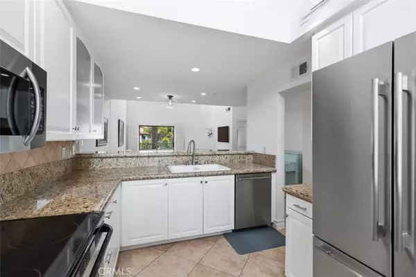 Newport Beach, CA 92660,26 Villa Point Drive