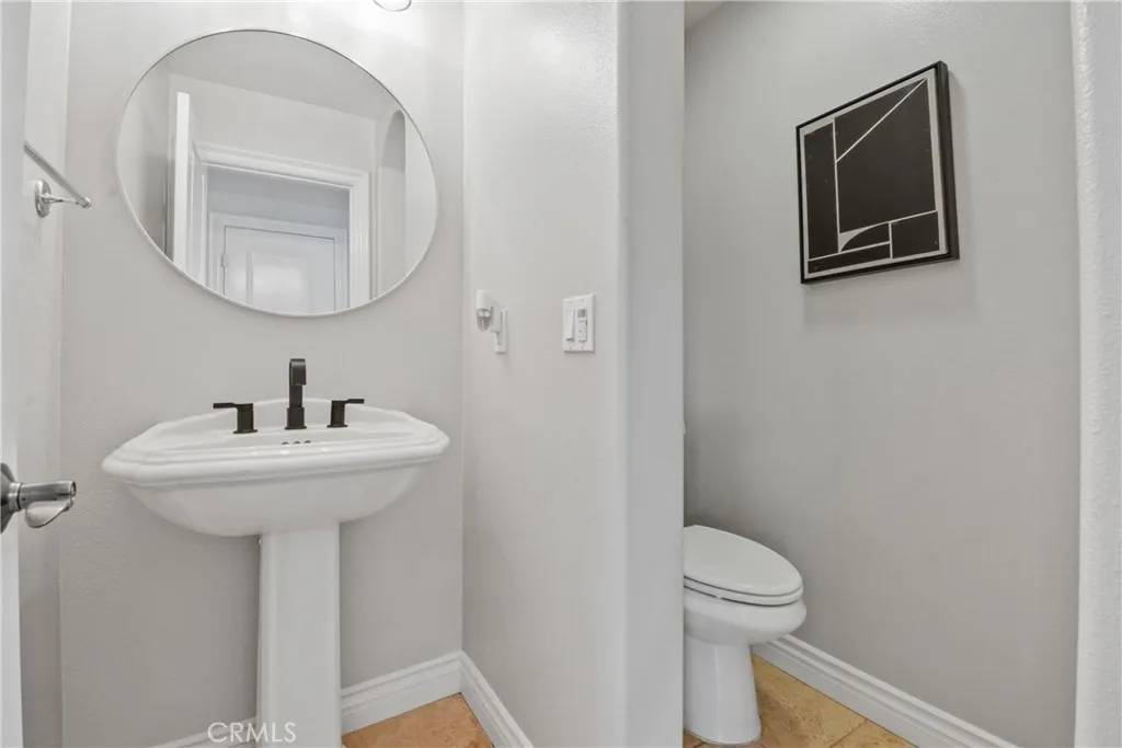 San Juan Capistrano, CA 92675,31771 Via Salamanca