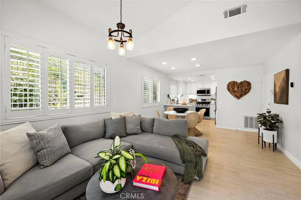 134 Bloomfield Lane, Rancho Santa Margarita, CA 92688