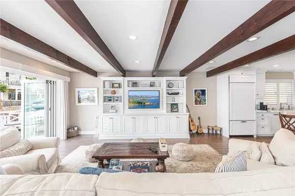 Newport Beach, CA 92663,213 34th Street