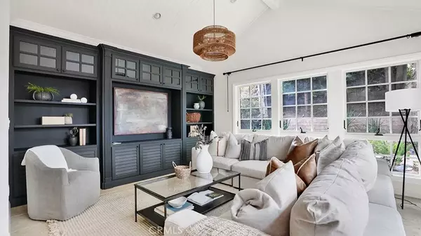 Newport Beach, CA 92663,316 Catalina Drive