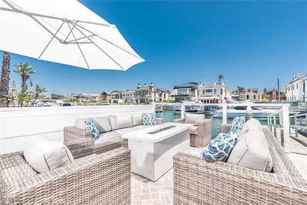 Newport Beach, CA 92663,3717 Channel Place