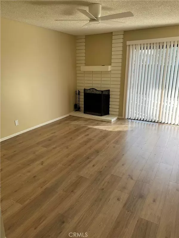 Costa Mesa, CA 92627,2447 Elden Avenue #A-4