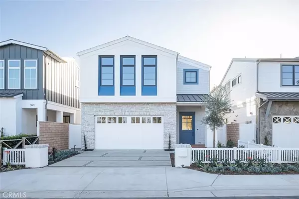 Costa Mesa, CA 92627,387 La Perle Place