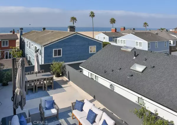 Newport Beach, CA 92661,947 Balboa Boulevard West