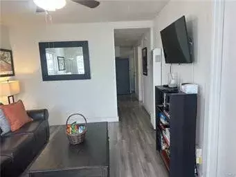 Newport Beach, CA 92663,1825 W Balboa