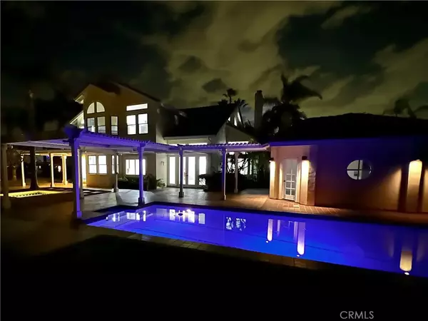 Corona Del Mar, CA 92625,19 Harbor Pointe