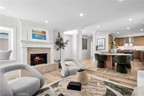 Corona Del Mar, CA 92625,309 Marguerite Avenue #B