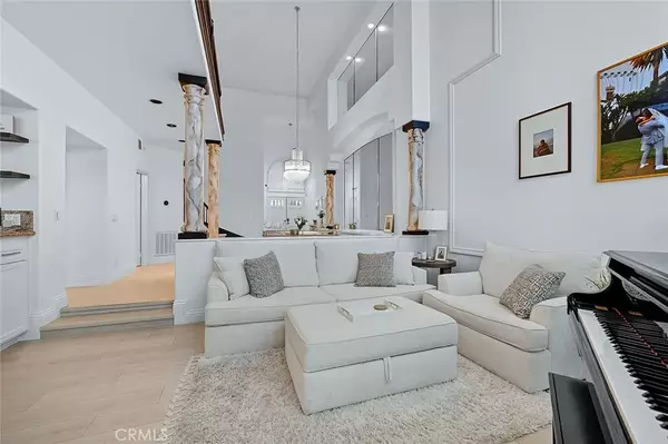 Laguna Hills, CA 92653,26481 La Scala