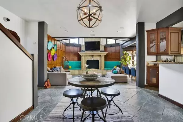 Laguna Beach, CA 92651,266 Canyon Acres Drive