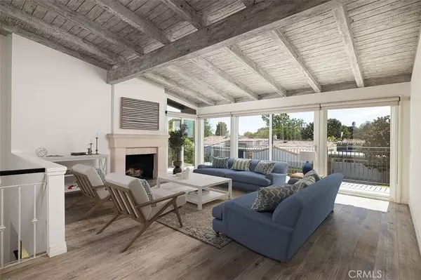 Newport Beach, CA 92660,409 Vista Grande