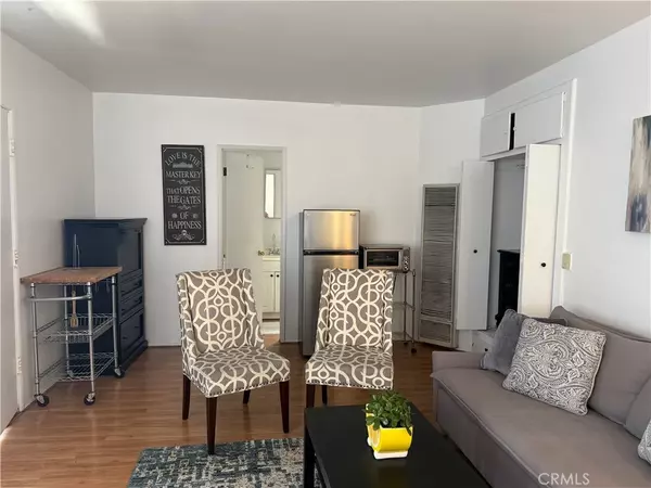 Corona Del Mar, CA 92625,504 Marigold