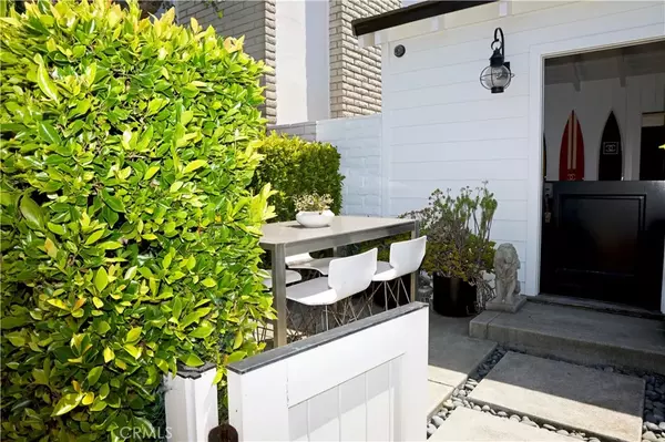 Newport Beach, CA 92663,105 Via Ravenna