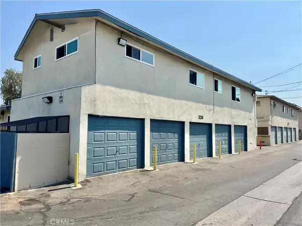 Anaheim, CA 92804,3238 W Cabot Drive