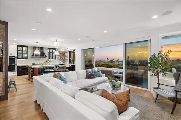 Newport Beach, CA 92660,807 Aleppo Street