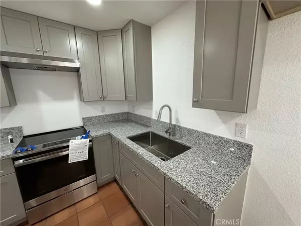 Hesperia, CA 92345,9168 G Avenue