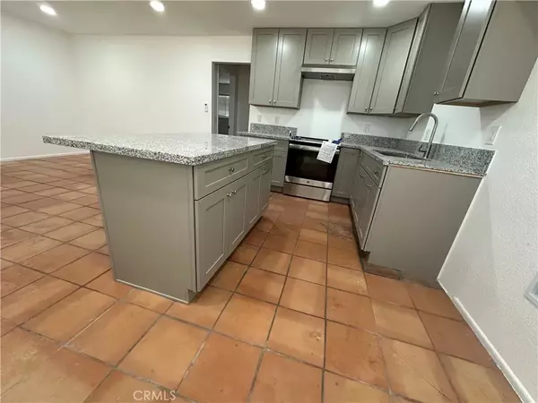 Hesperia, CA 92345,9168 G Avenue