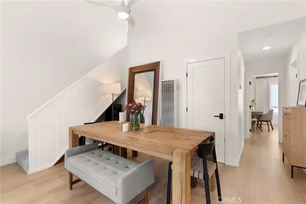 Corona Del Mar, CA 92625,617 Acacia Avenue