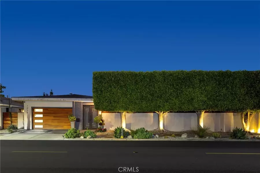 1950 Galaxy Drive, Newport Beach, CA 92660