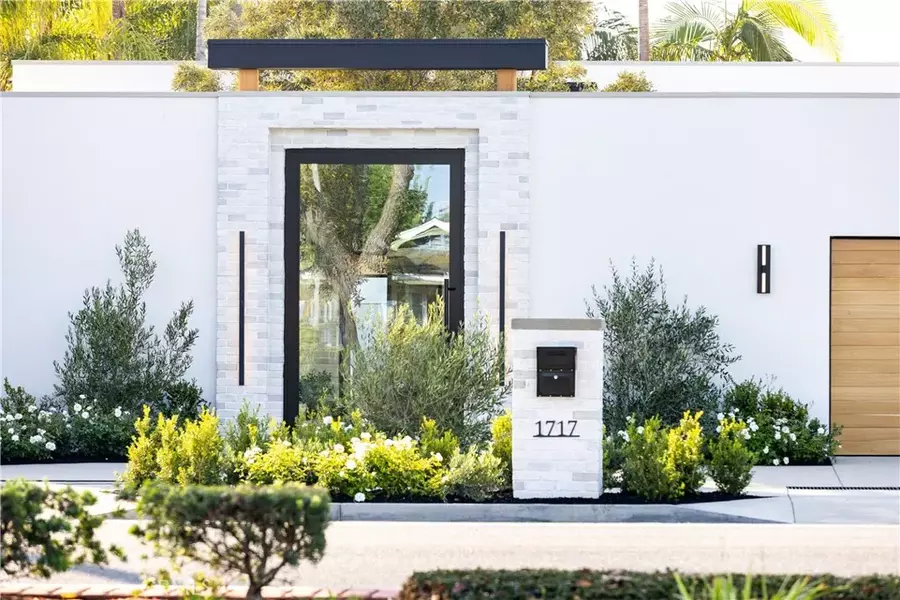 1717 Irvine Avenue, Newport Beach, CA 92660