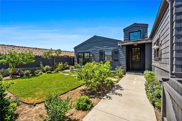 Corona Del Mar, CA 92625,531 De Anza Drive