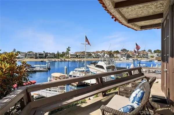 Newport Beach, CA 92662,115 N Bay Front