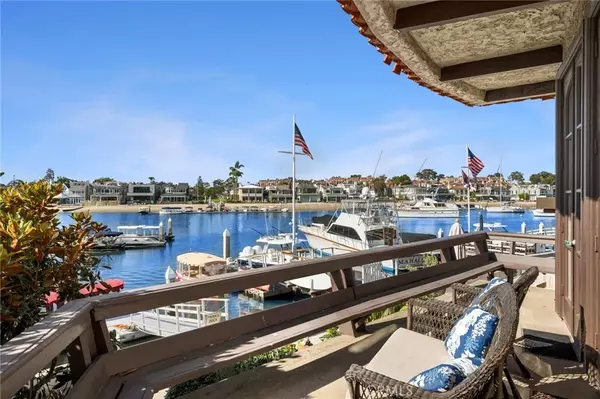 Newport Beach, CA 92662,115 N Bay Front