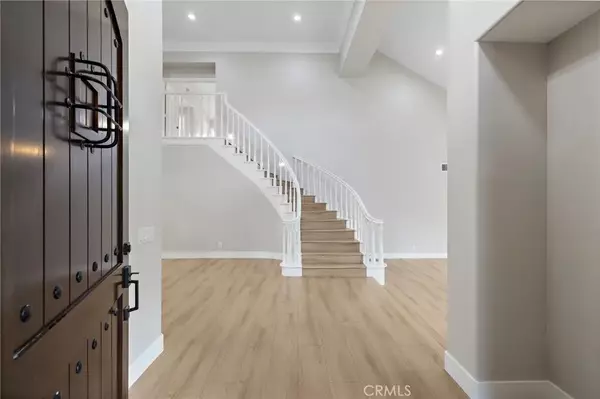 Newport Beach, CA 92660,1 Weymouth Court