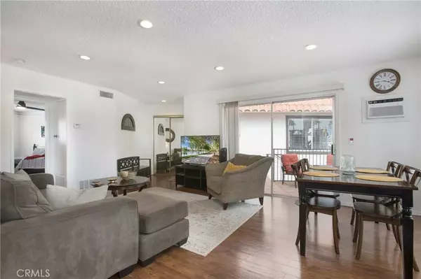 San Clemente, CA 92672,140 Avenida Algodon #C